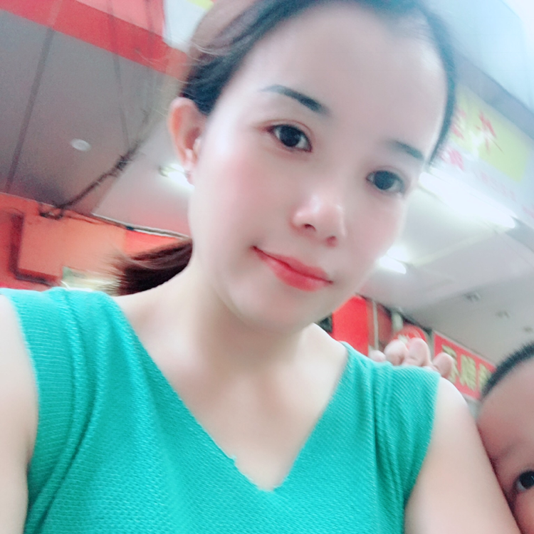 和谐回首豌豆的照片