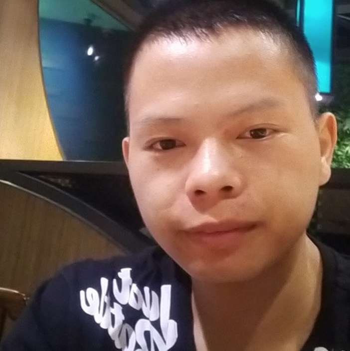爱情漫步纯真的照片