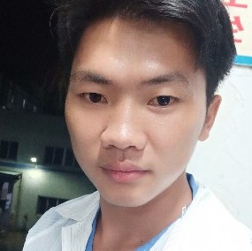 我是余彪的照片