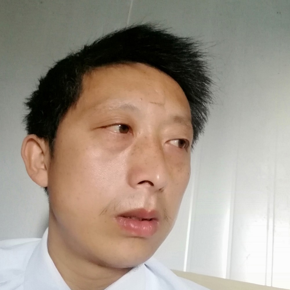 西牛的错落的照片