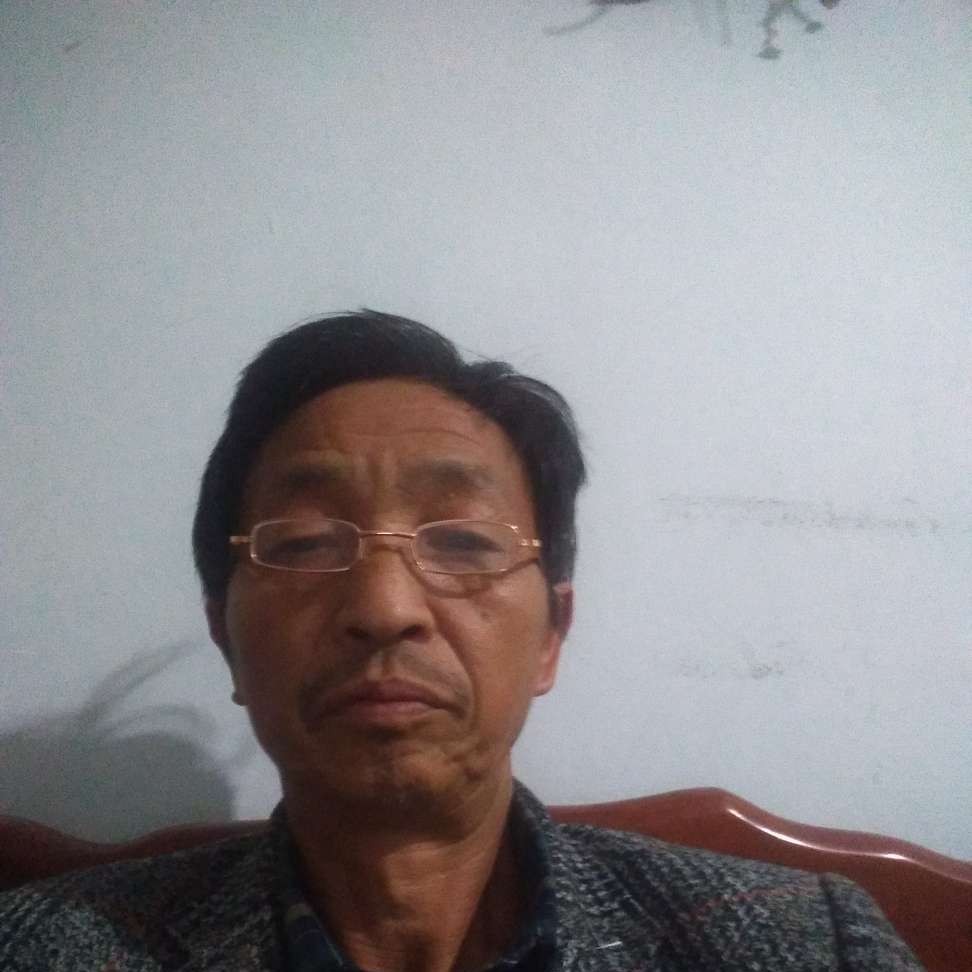梁锡平的照片