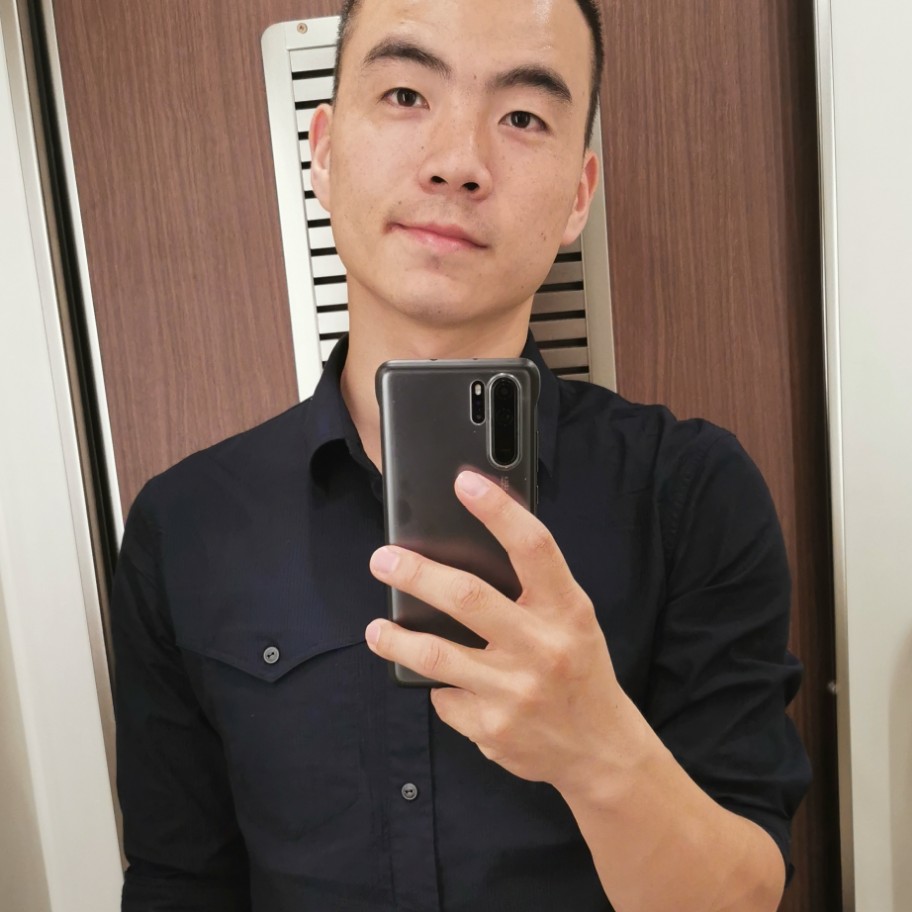 南京小伙的照片