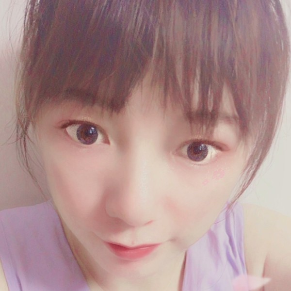 钻石拿傻傻的照片