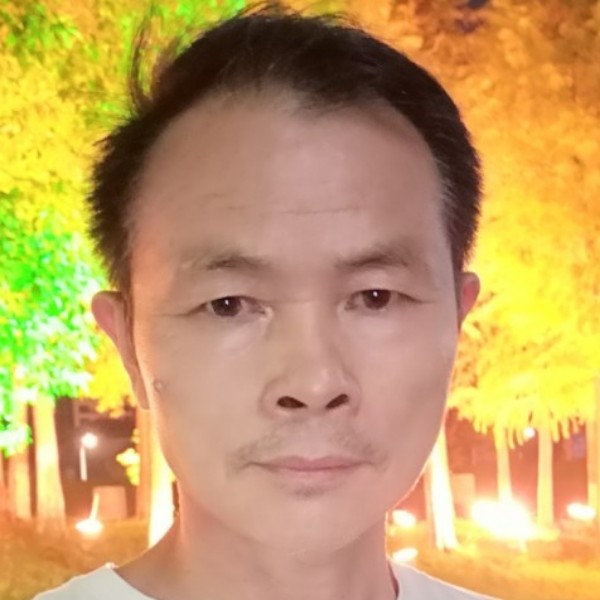 言有信的照片