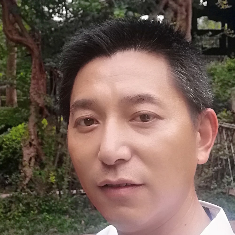 豆芽阳光的照片