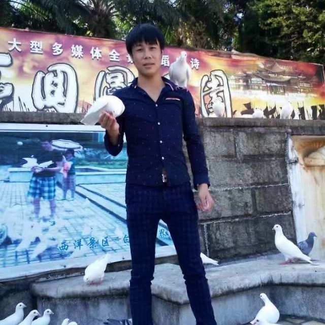 强健挽手保温杯的照片
