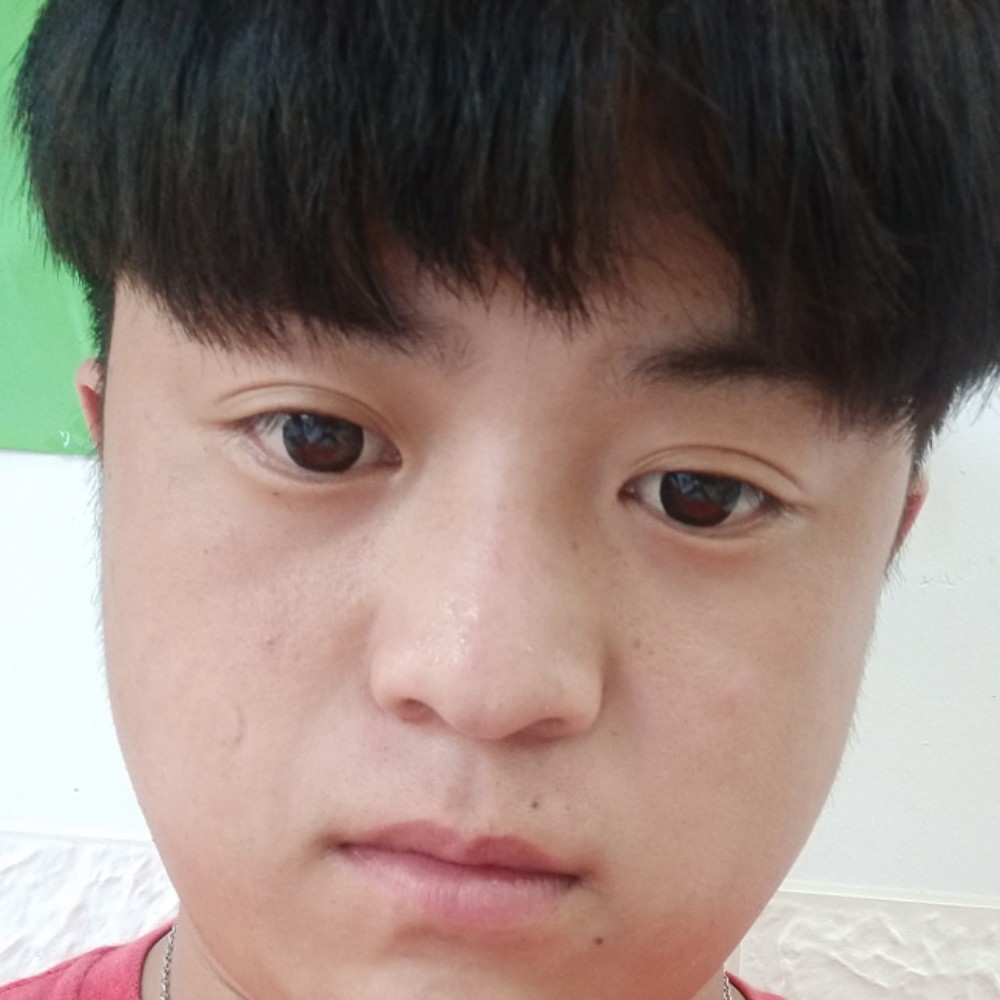 AA凌夜轩的照片