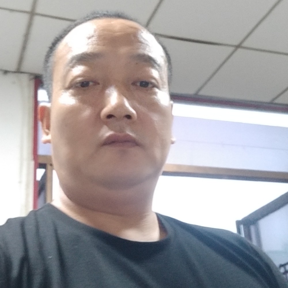 稳重闻半夏的照片