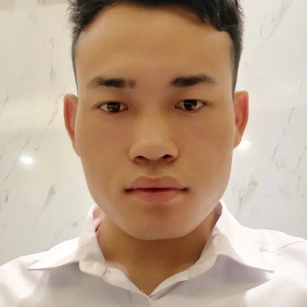 凉笙扯靓丽的照片