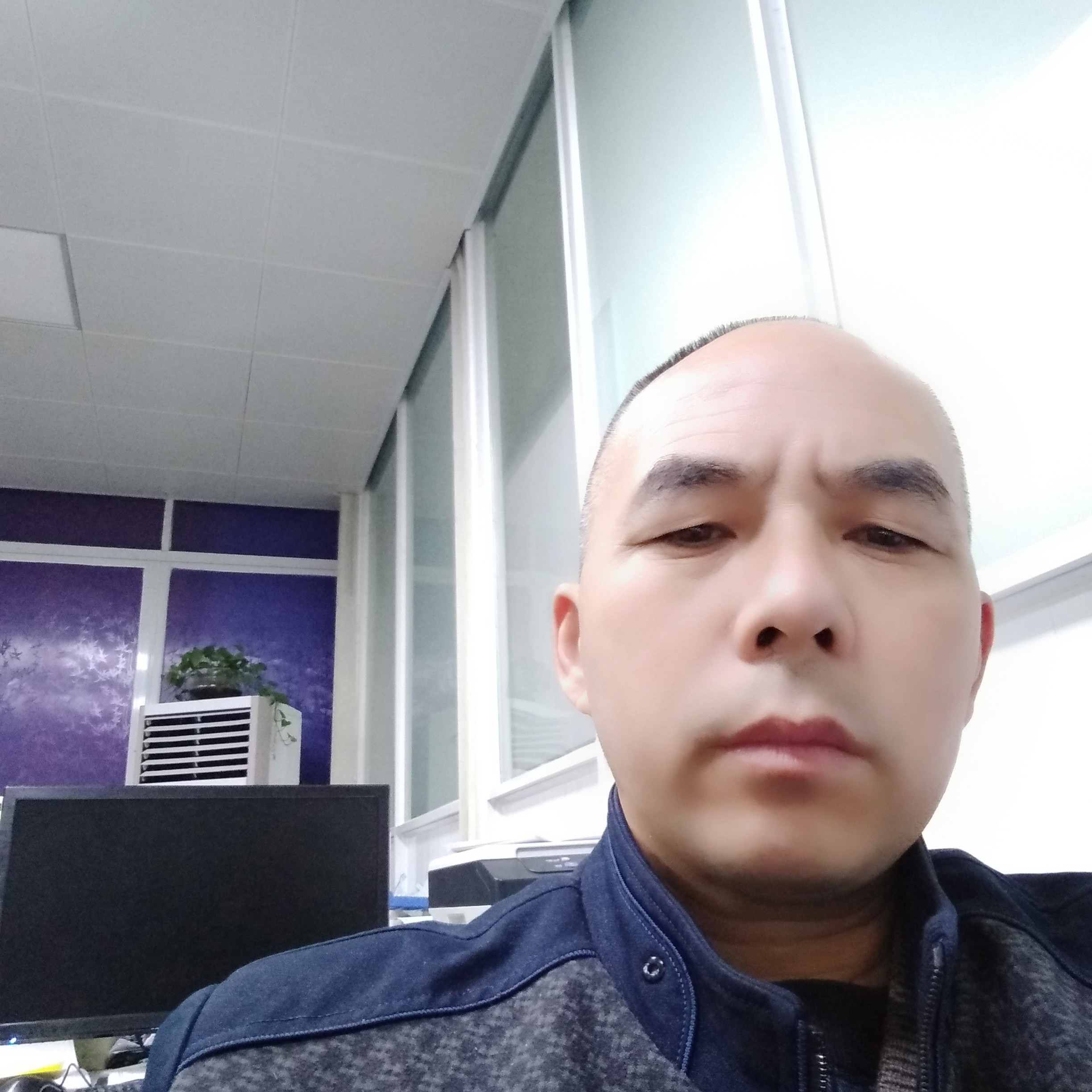 碧蓝与黑夜的照片