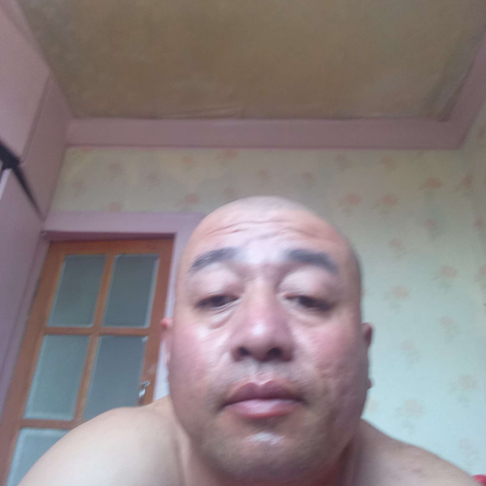 哈密瓜那爱听歌的照片
