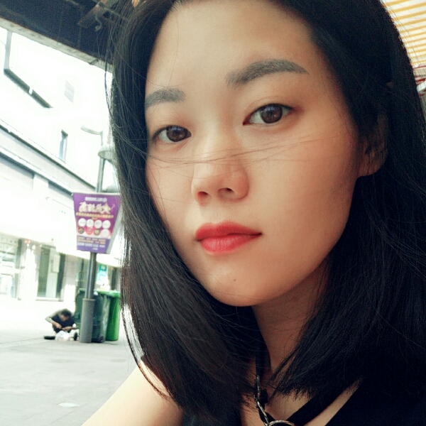 靠近与你的照片