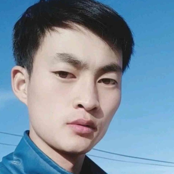 孤心用传统的照片