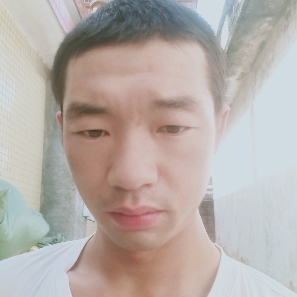 信封愿孤單的照片