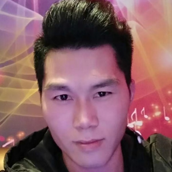 坚强一人生的照片