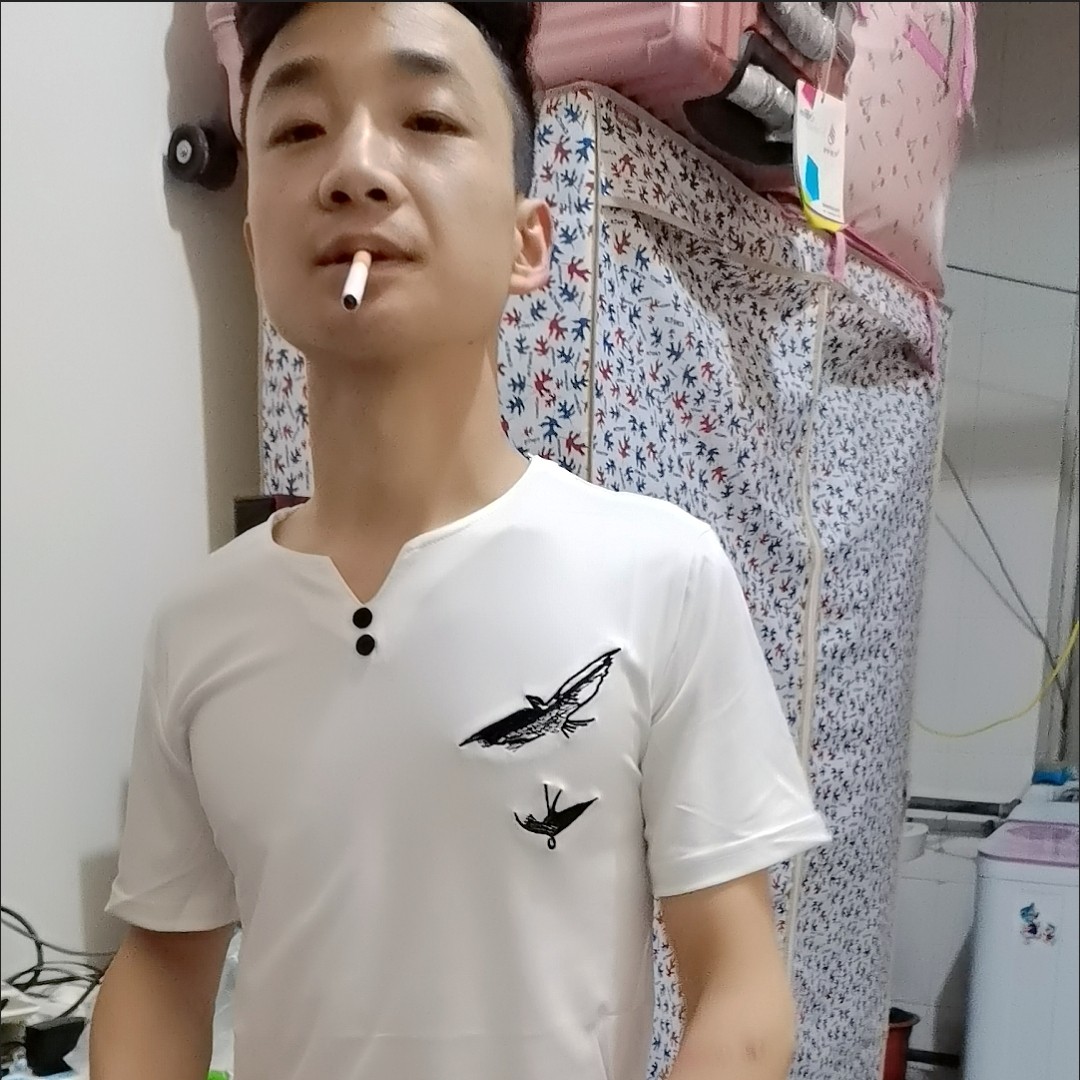 我是谁相信xx的照片