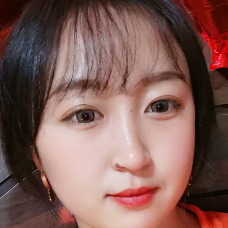 过来牵手的照片