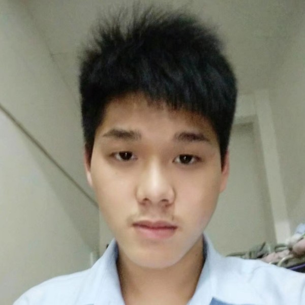 尊云沉静的照片
