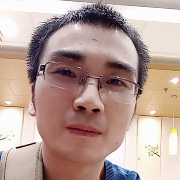 XhL龙灵的照片