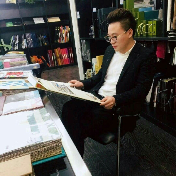 解忧大师的照片