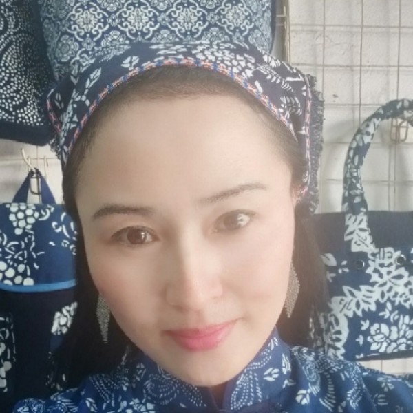 那轮明月的照片