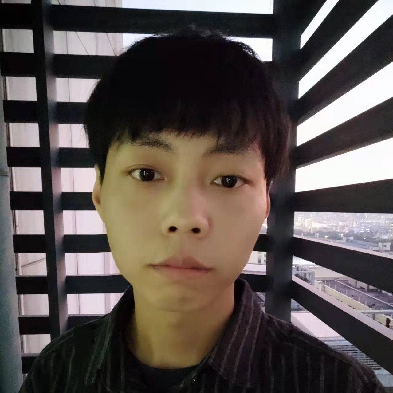 半岛铁盒123的照片