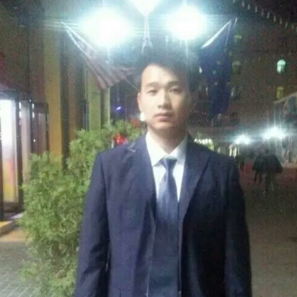 陪你看溪水长流的照片