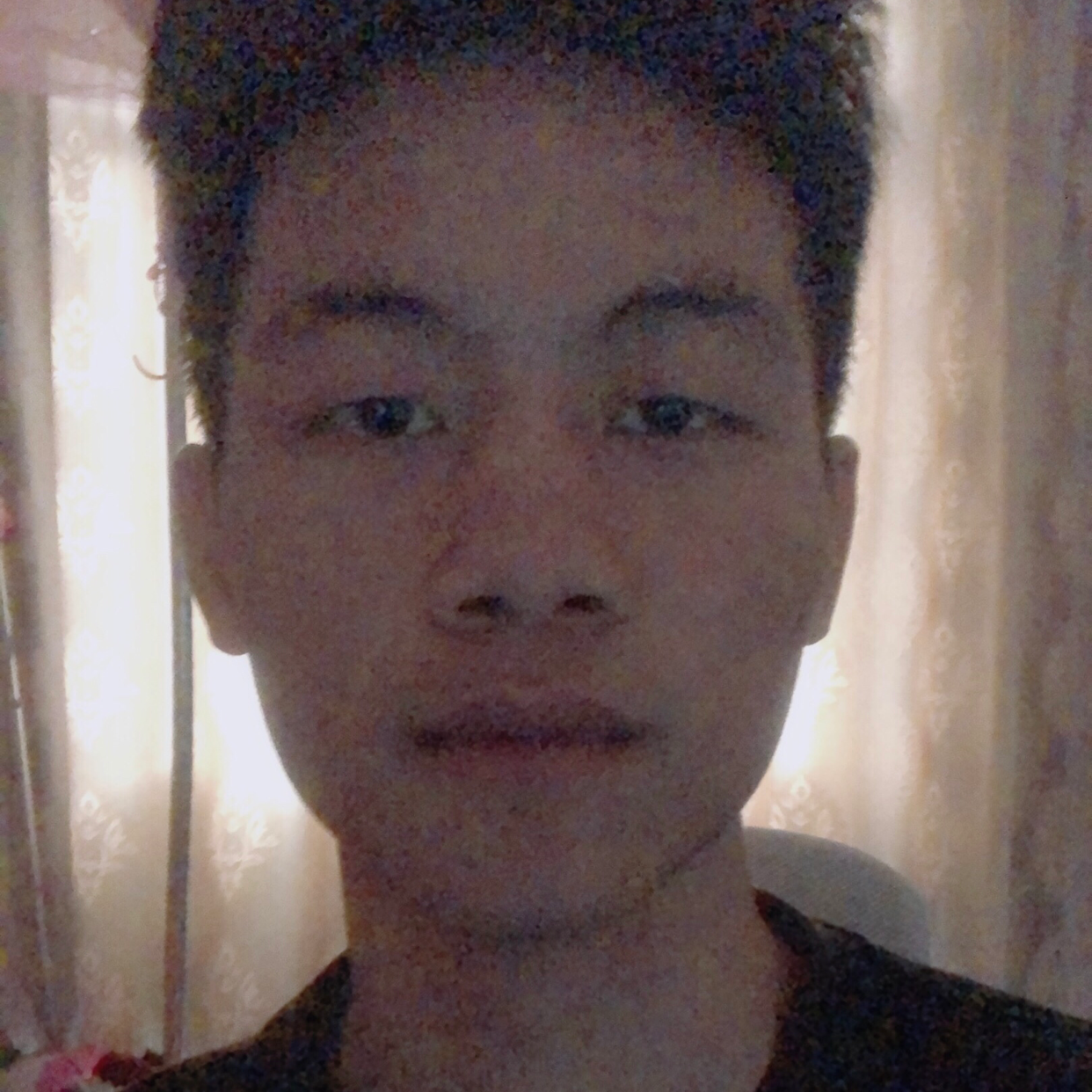 若溪等于想人陪的照片