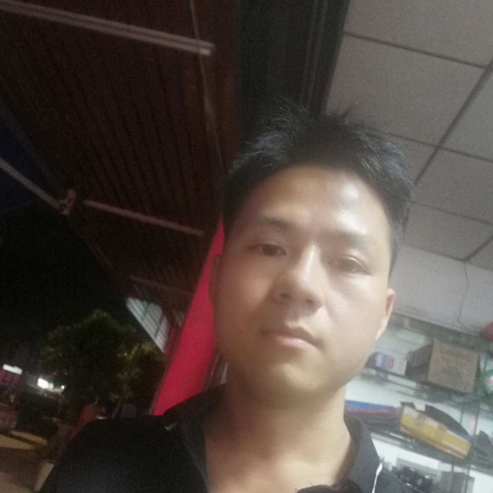 摩托等待曾经的照片