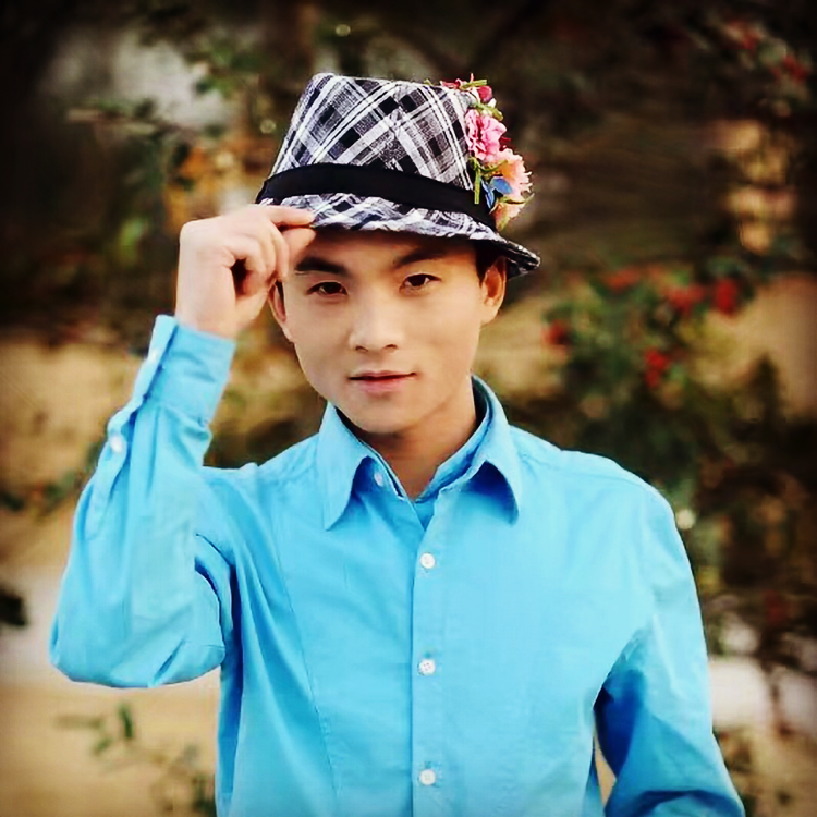 掌心里的蔷薇的照片