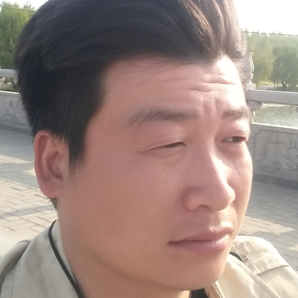 静静玲玲的照片