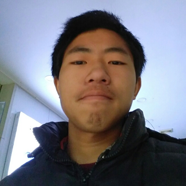 小飞翔的照片