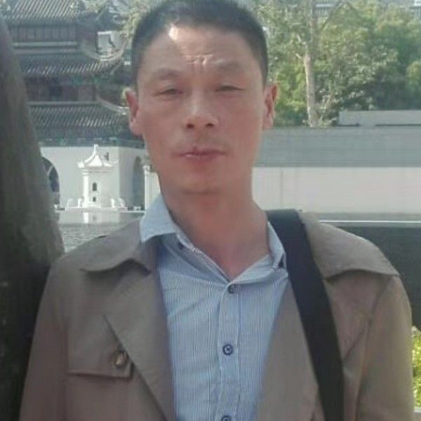 人走荼凉＇的照片