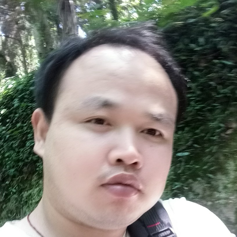 13626107823的照片