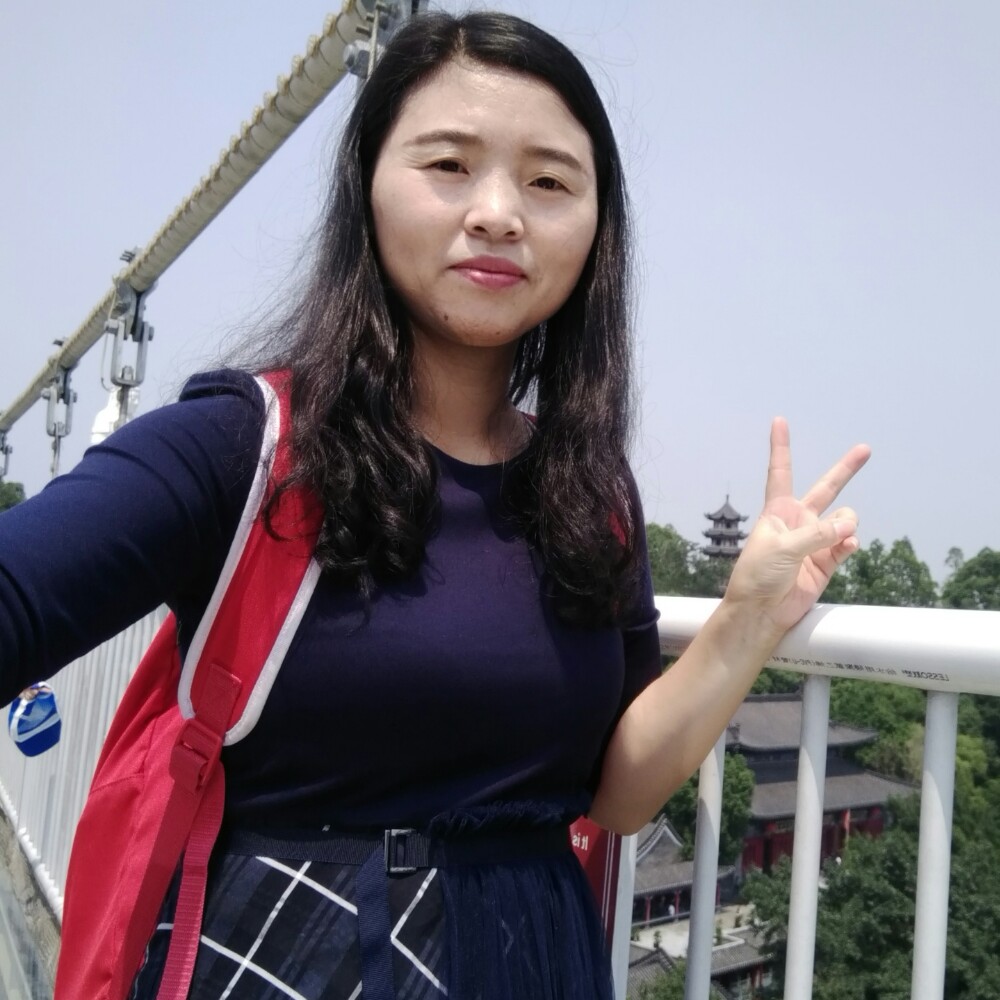 纯真改变身影的照片
