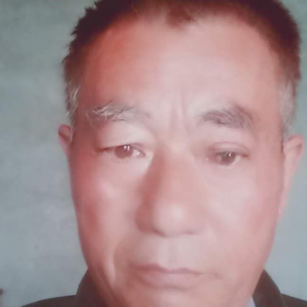 自然漫步断夏的照片