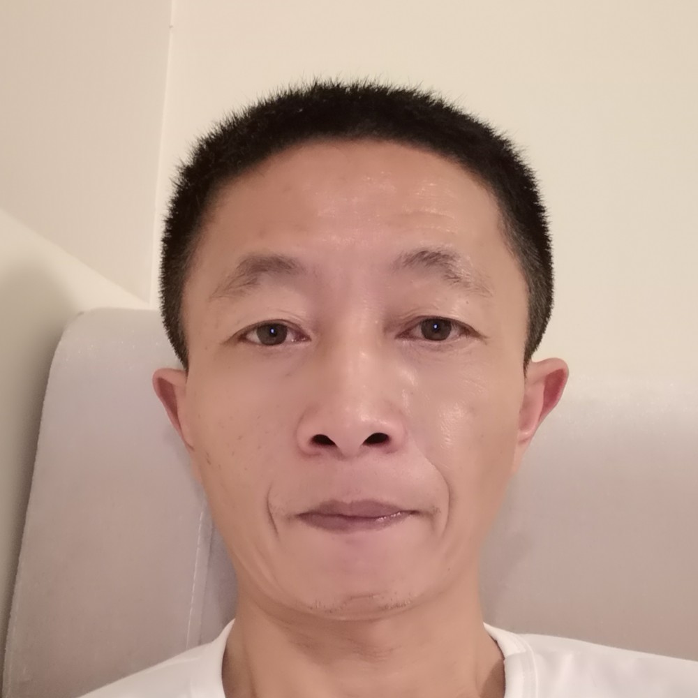 平淡蹁跹老师的照片