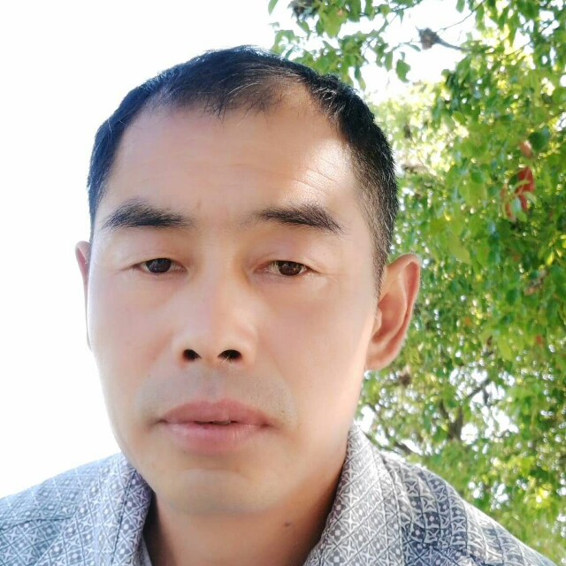 爱撒娇漫步锦瑟的照片