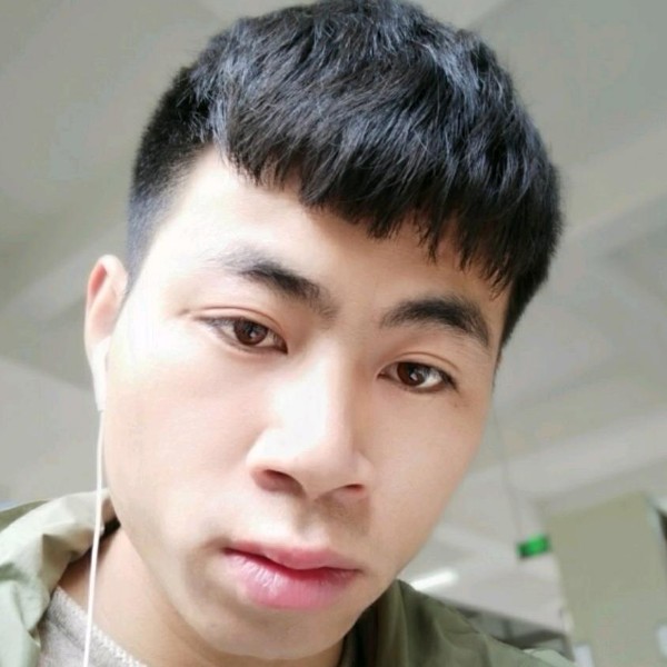 き以结婚为目地的照片