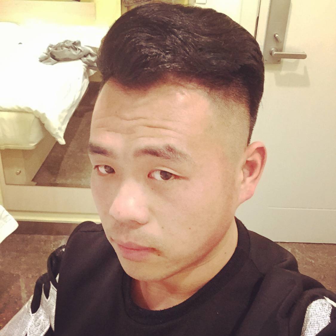 丢弃左手边的承诺的照片
