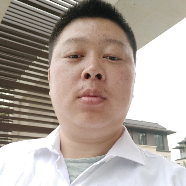 真心去爱她一生一的照片