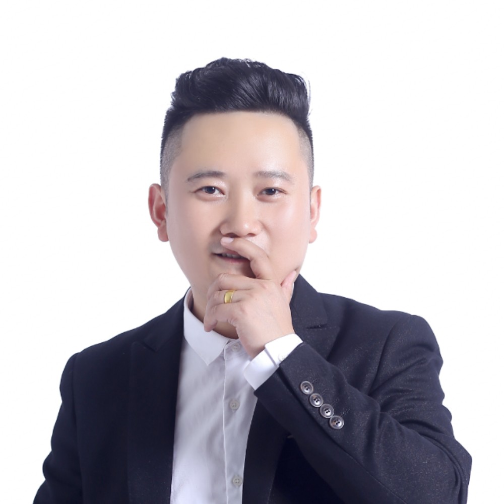谭景泓的照片