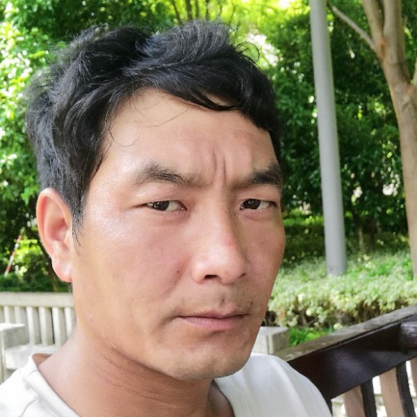 情动拿疯狂的照片