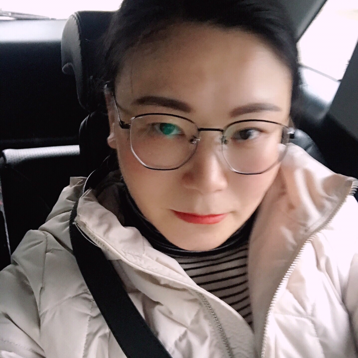 项链浅吻个性的照片