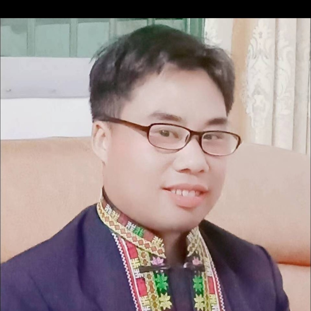 邝志明的照片