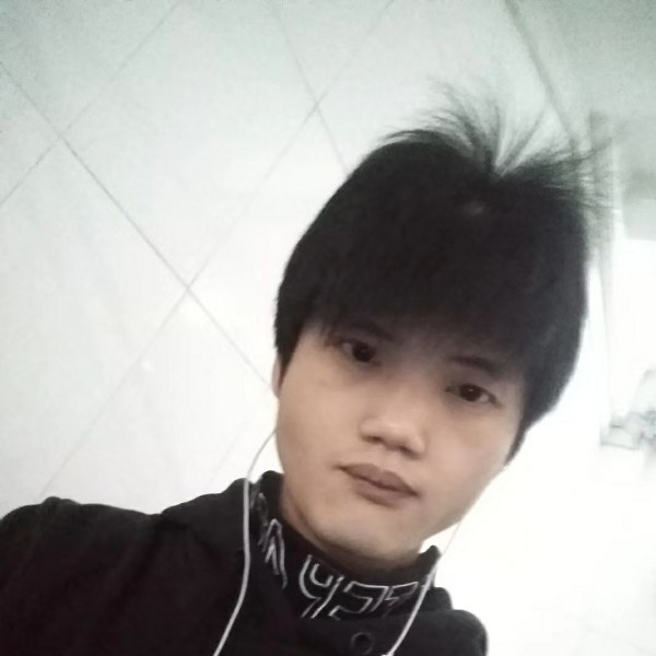 单身的小帅的照片