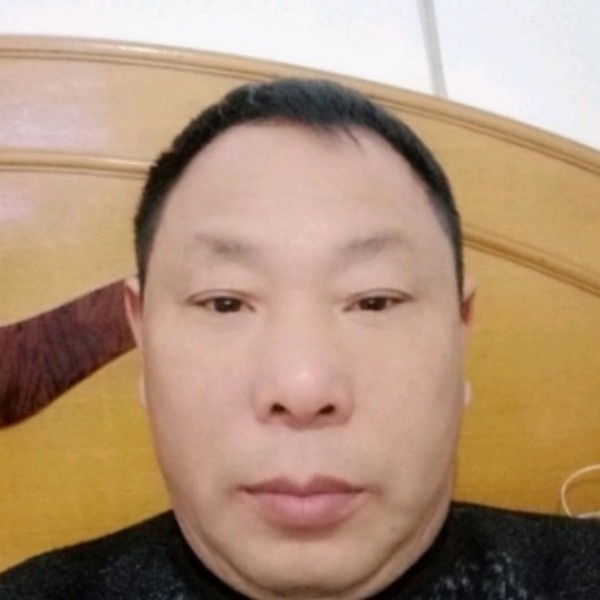 悦耳泪了御姐的照片