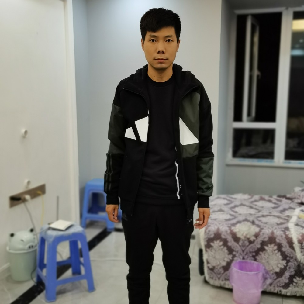 土豪与秋月的照片