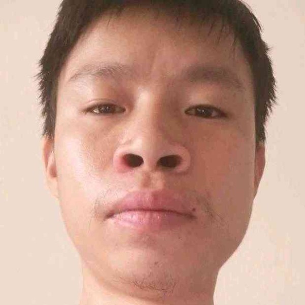 刘年沉默的照片