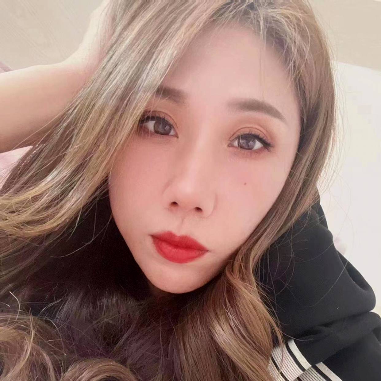 无辜媛媛的照片